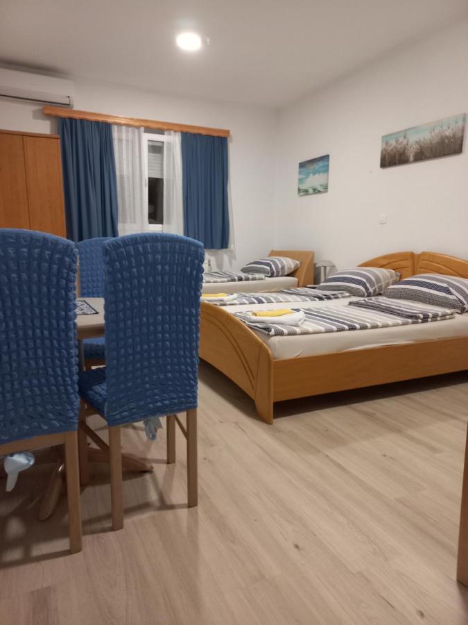 Apartments Emir 图兹拉 外观 照片